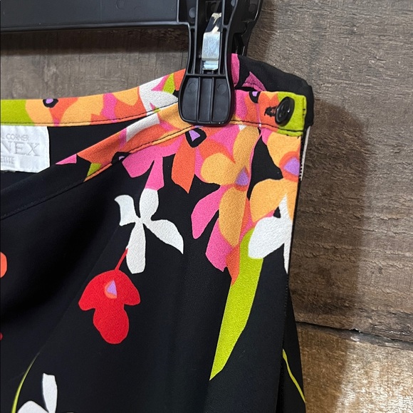 Casual Corner Black Floral A-Line Skirt - Picture 9 of 15